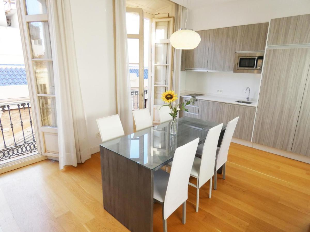 Echegaray Premium Cathedral 2 Apartment Malaga Luaran gambar
